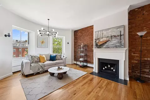 1 Worcester Sq #4, Boston, MA 02118
