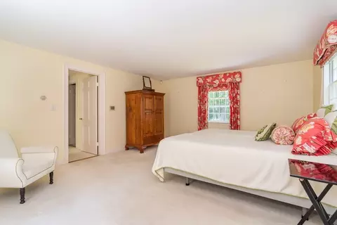182 Dedham St, Dover, MA 02030 photo 9