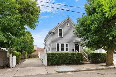 65 Hancock Rd, Malden, MA 02148