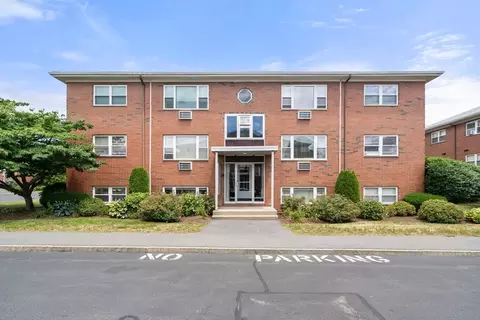 32 Whitman Rd #B1, Waltham, MA 02453