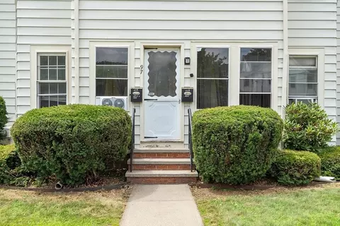 97 South St, Ware, MA 01082 photo 4