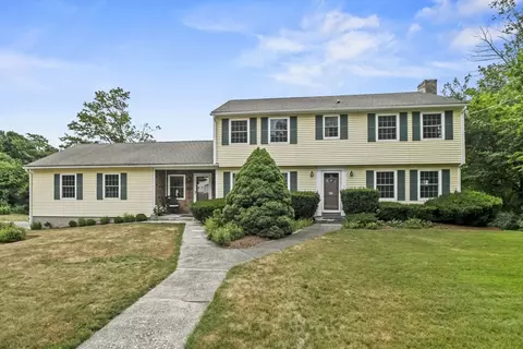 17 Bancroft St, Auburn, MA 01501