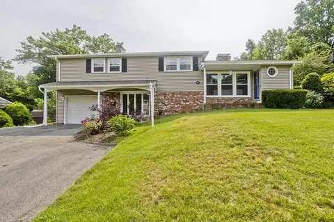 48 Hillside Ave, South Hadley, MA 01075