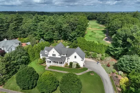 246 Country Club Way, Kingston, MA 02364