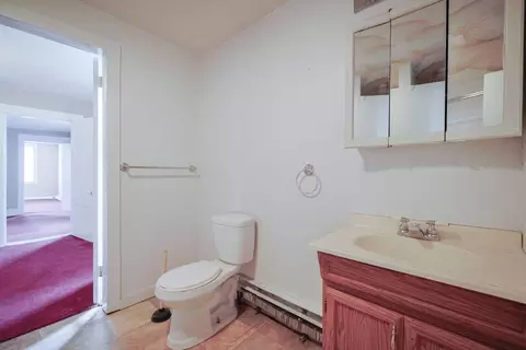 84 Chatham St, Worcester, MA 01609 photo 13