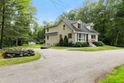 19 Off Webster St, Andover, MA 01810