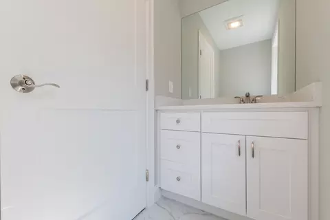 392 Brook St, Framingham, MA 01701 photo 23