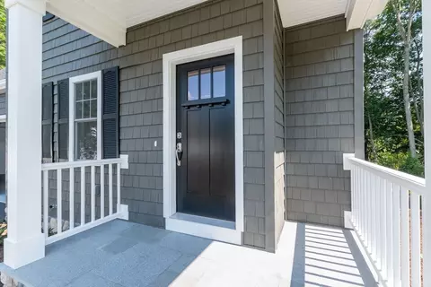 392 Brook St, Framingham, MA 01701 photo 4
