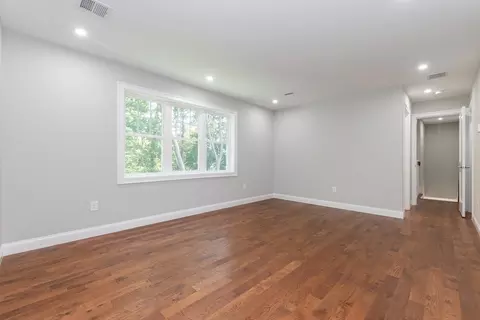 392 Brook St, Framingham, MA 01701 photo 31