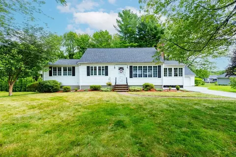 23 Birch St, Peabody, MA 01960