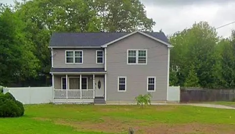 30 Royal Ln, Agawam, MA 01001