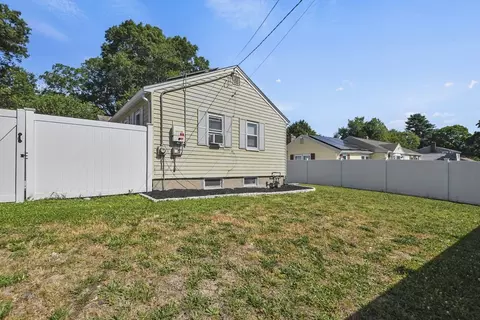 Exterior - 116 Mill St, Randolph, MA 02368 photo 8 of 8