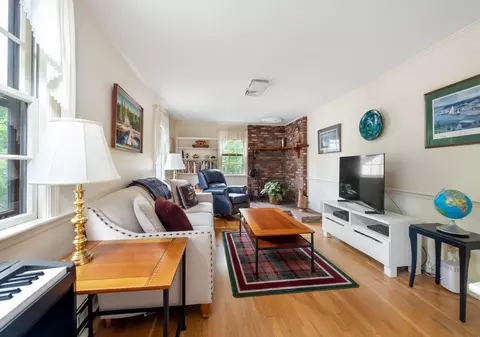 5 Cape Cod Ln, Hingham, MA 02043 photo 7