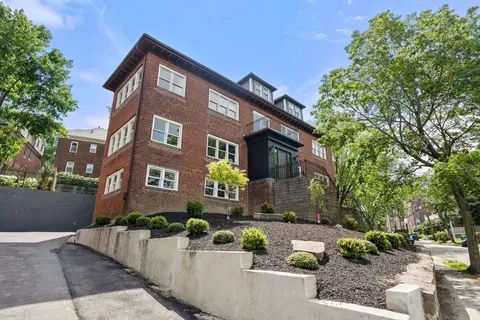 84 Winthrop #1, Brookline, MA 02445