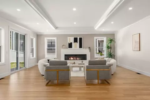 Living - 71 Webster St, Needham, MA 02494 photo 3 of 5