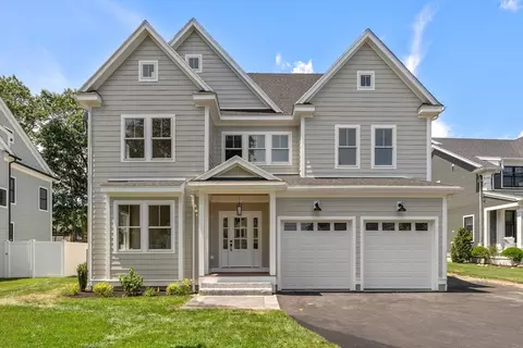 71 Webster St, Needham, MA 02494