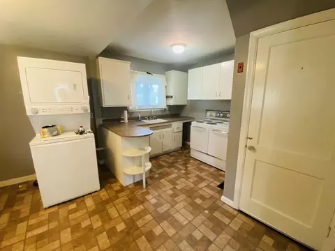 4 Gerry St, Marblehead, MA 01945 photo 7