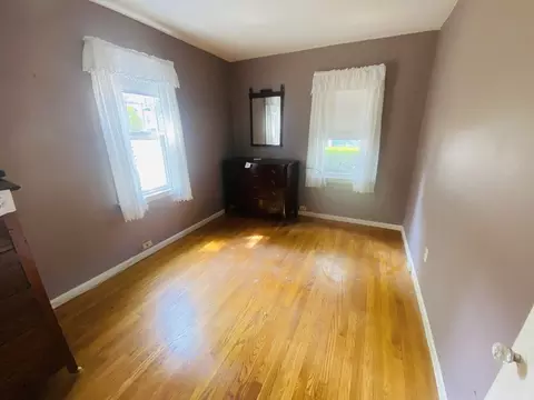 4 Gerry St, Marblehead, MA 01945 photo 13