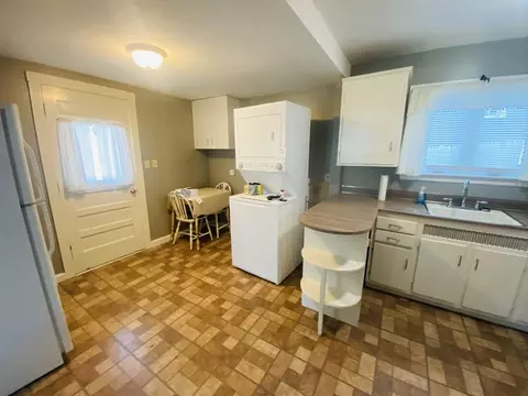 4 Gerry St, Marblehead, MA 01945 photo 6