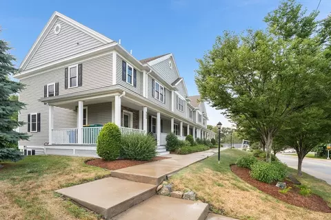 960 Main St #B, Woburn, MA 01801