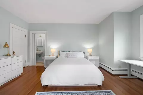 Bedroom - 20 Eulow St, Swampscott, MA 01907 photo 3 of 4