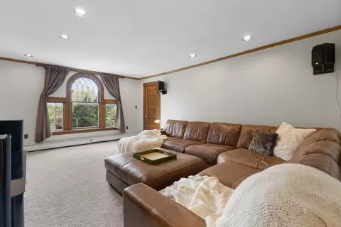 Living - 20 Eulow St, Swampscott, MA 01907 photo 3 of 4
