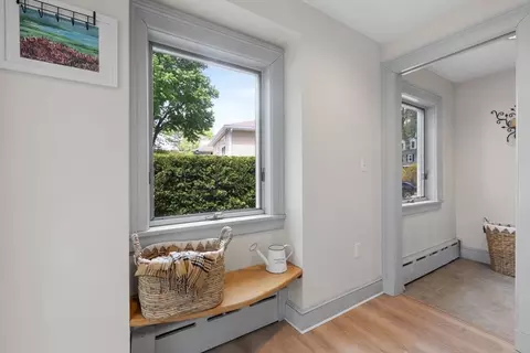 Entry Way - 20 Eulow St, Swampscott, MA 01907 photo 7 of 7