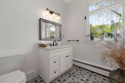 Bath - 20 Eulow St, Swampscott, MA 01907 photo 6 of 6