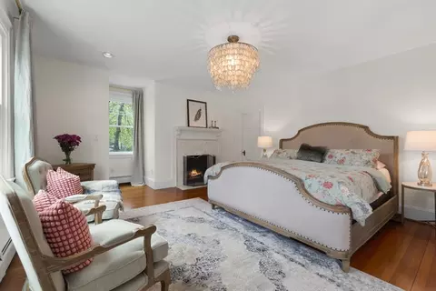 Bedroom - 20 Eulow St, Swampscott, MA 01907 photo 1 of 4