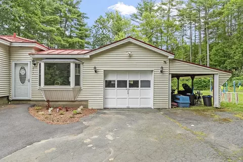 Exterior - 1010 S Athol Rd, Athol, MA 01331 photo 2 of 10