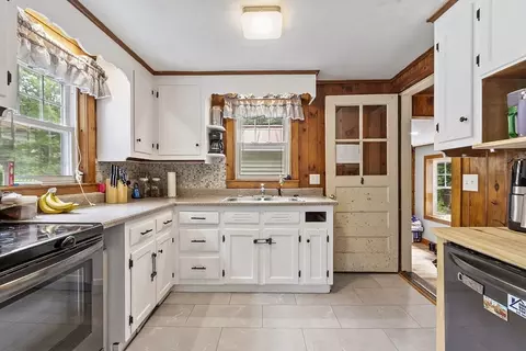 Kitchen - 1010 S Athol Rd, Athol, MA 01331 photo 2 of 3