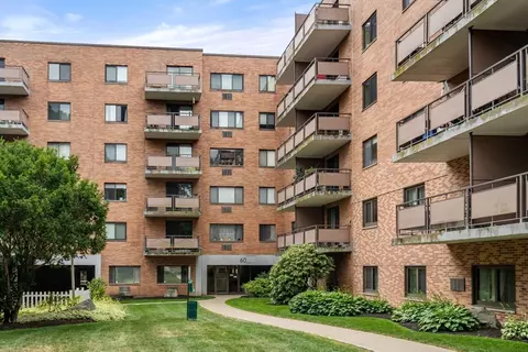 60 Pleasant St #127, Arlington, MA 02476