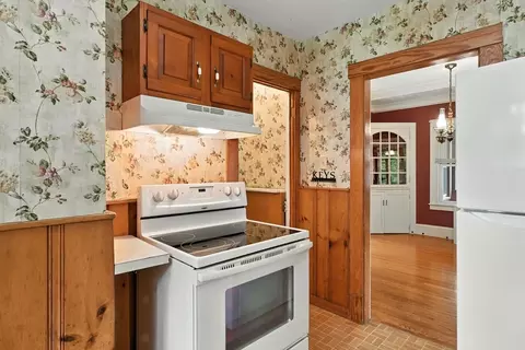 Kitchen - 36 Benz, Springfield, MA 01118 photo 1 of 5