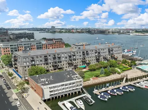 28 Atlantic Ave #527-627, Boston, MA 02110