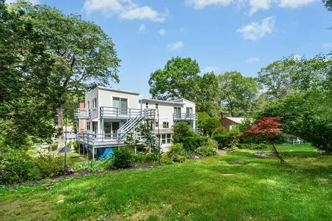 Exterior - 17 George Rd, Maynard, MA 01754 photo 8 of 10
