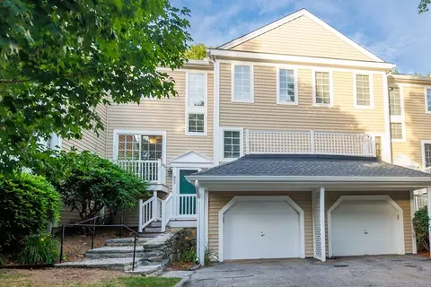 805 Kittering Way #805, Worcester, MA 01609