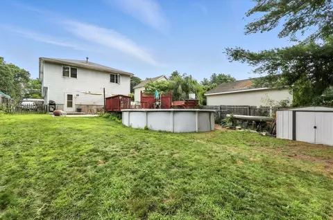 361 Parkerview St, Springfield, MA 01129 photo 33
