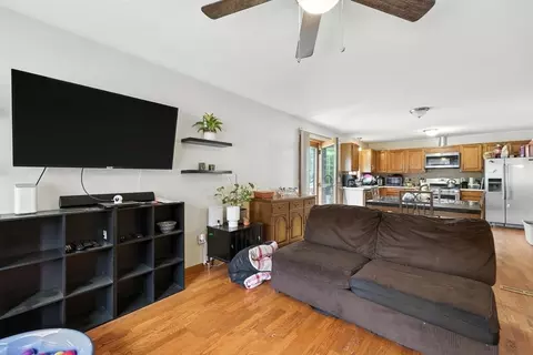 361 Parkerview St, Springfield, MA 01129 photo 13