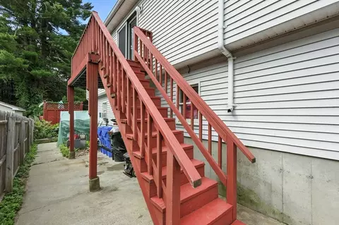 361 Parkerview St, Springfield, MA 01129 photo 29