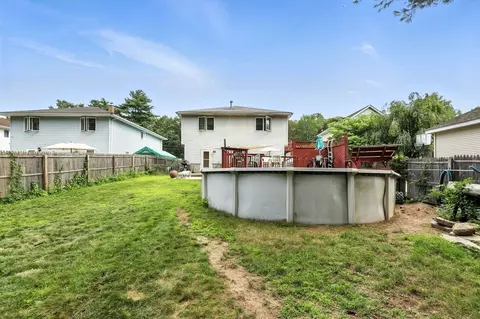 361 Parkerview St, Springfield, MA 01129 photo 34