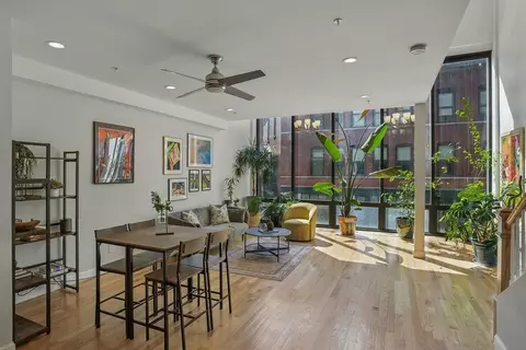 17 Kearney Sq #206, Lowell, MA 01852