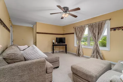 10 West Ave #D, Webster, MA 01570 photo 10