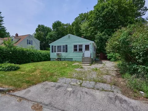 10 Ashwood St, Worcester, MA 01604 photo 3