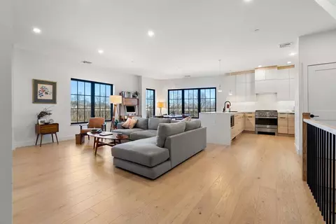 4 Payne St #THREE, Boston, MA 02122