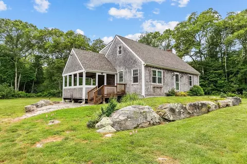 140 I Long Hwy, Little Compton, RI 02837