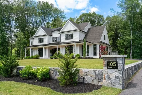 105 Lincoln St, Northborough, MA 01532