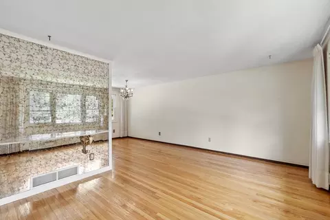 6 Wayne Rd, Peabody, MA 01960 photo 5