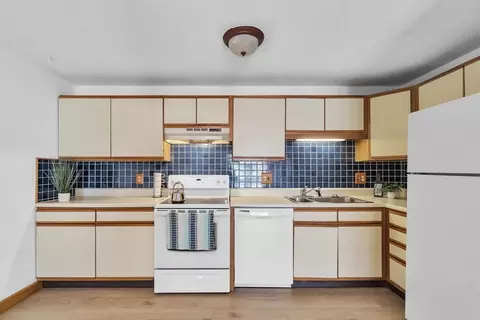 41 W Summit St #61, South Hadley, MA 01075