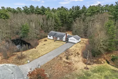 21 Esbjurn Dr, Rehoboth, MA 02769