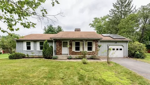 24 Old Amherst Rd, Sunderland, MA 01375